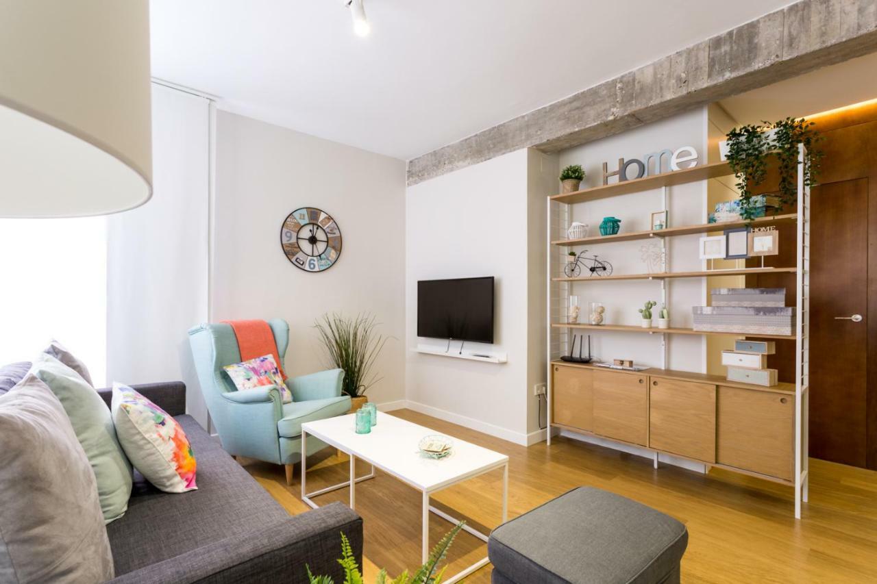 El Rio Apartman Sevilla Kültér fotó