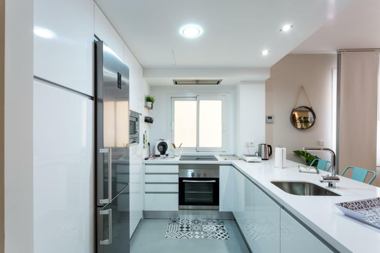 El Rio Apartman Sevilla Kültér fotó