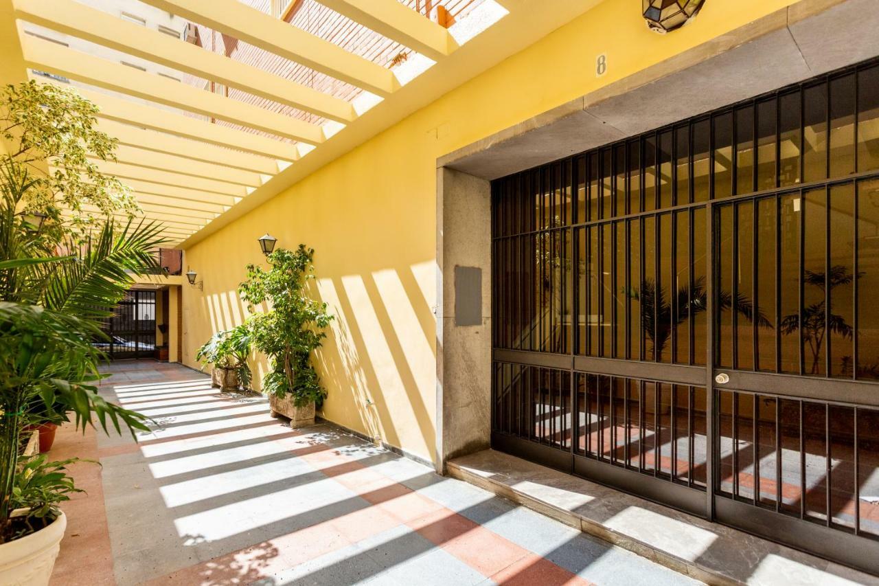 El Rio Apartman Sevilla Kültér fotó